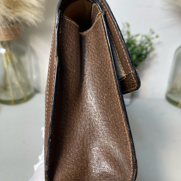 💕GUCCI  Sherry line Vintage Clutch Bag💕 - Picture 4 of 16